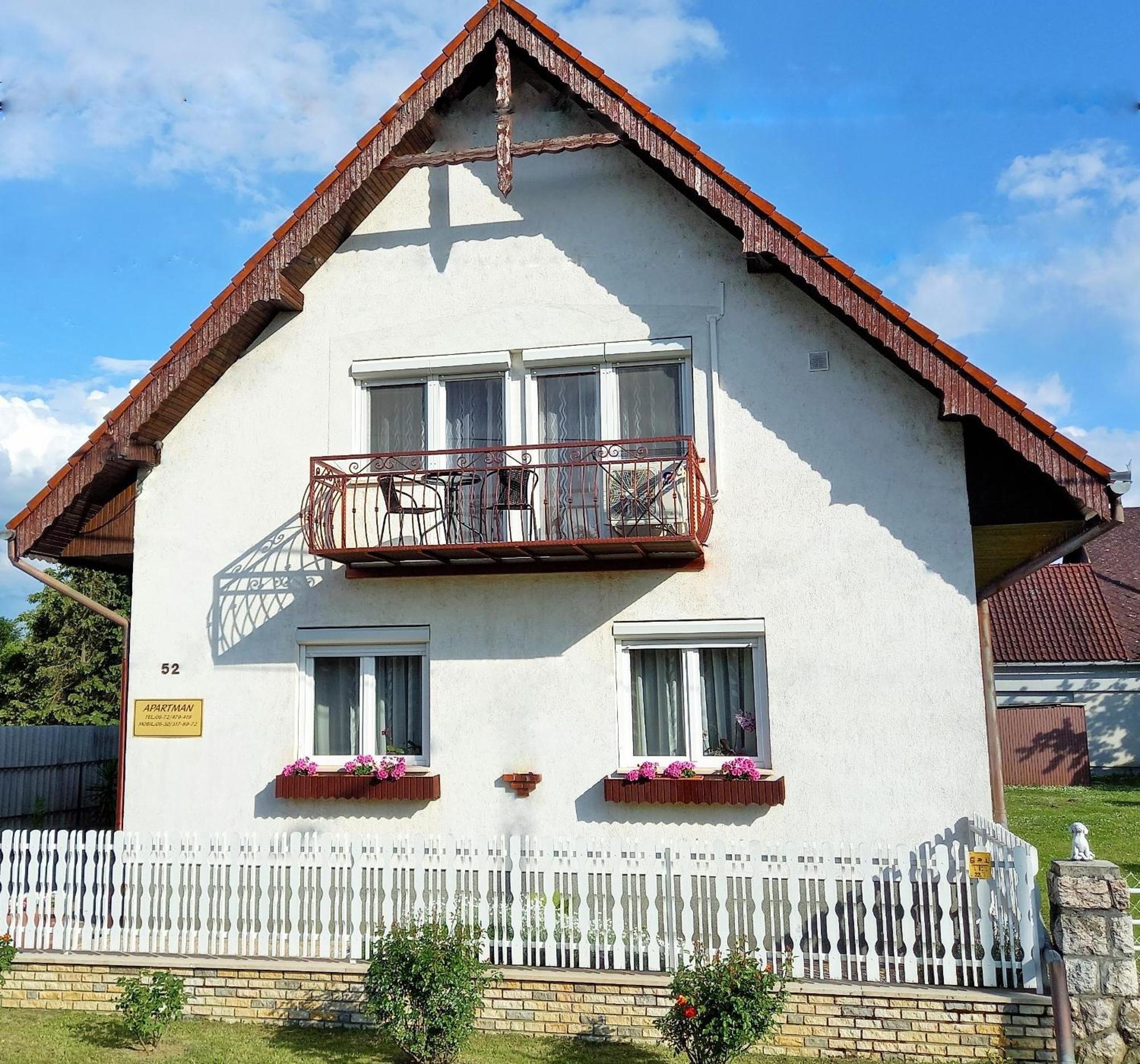 Alfa Apartman Harkány Екстериор снимка