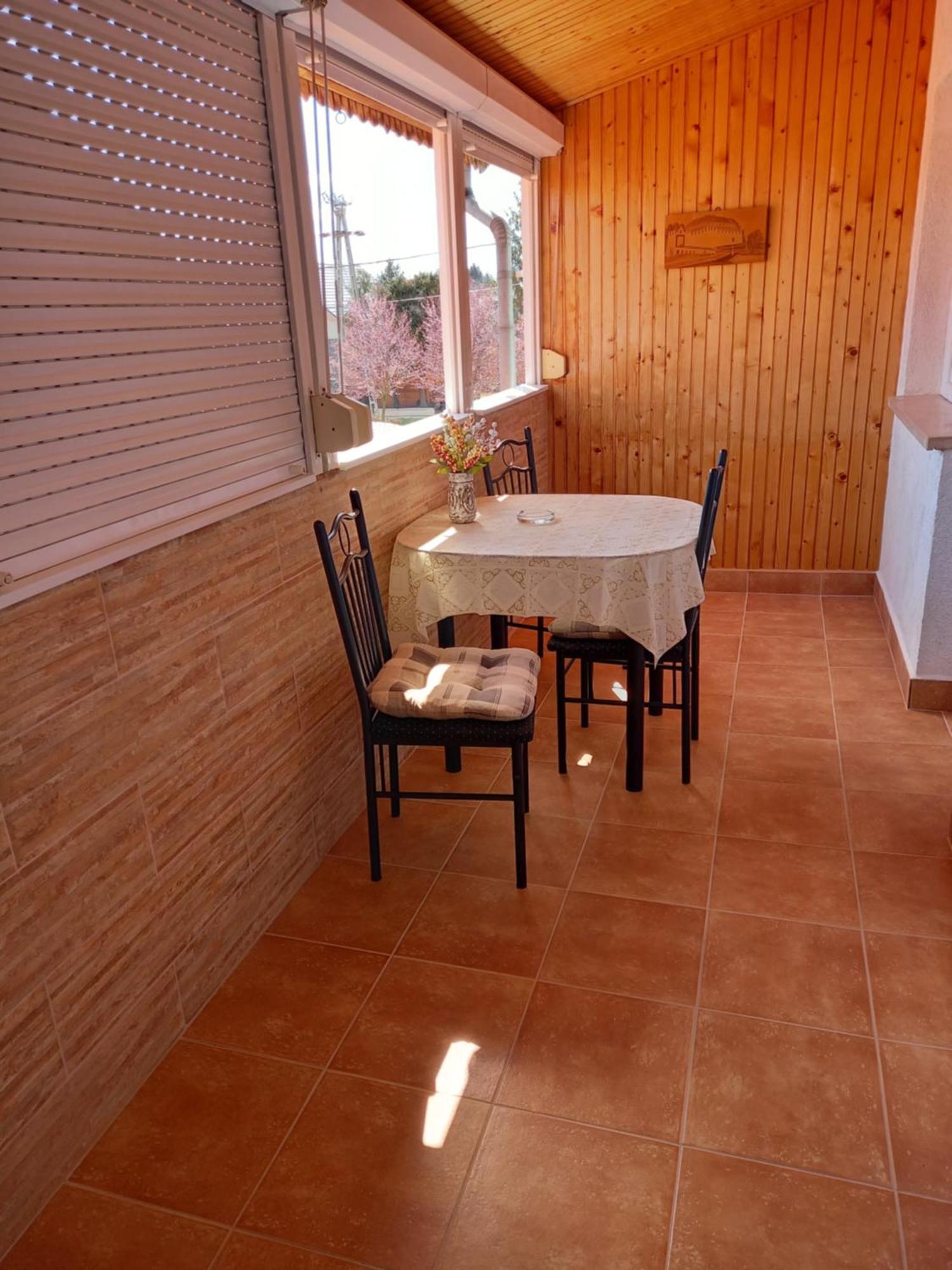Alfa Apartman Harkány Екстериор снимка