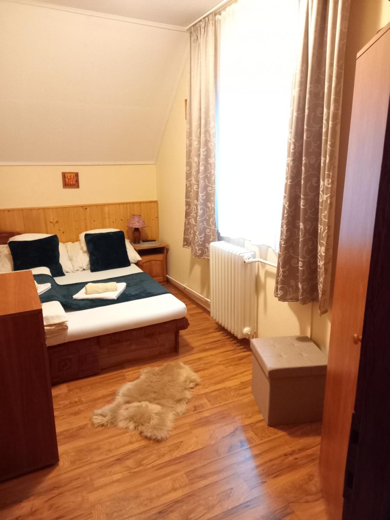 Alfa Apartman Harkány Екстериор снимка