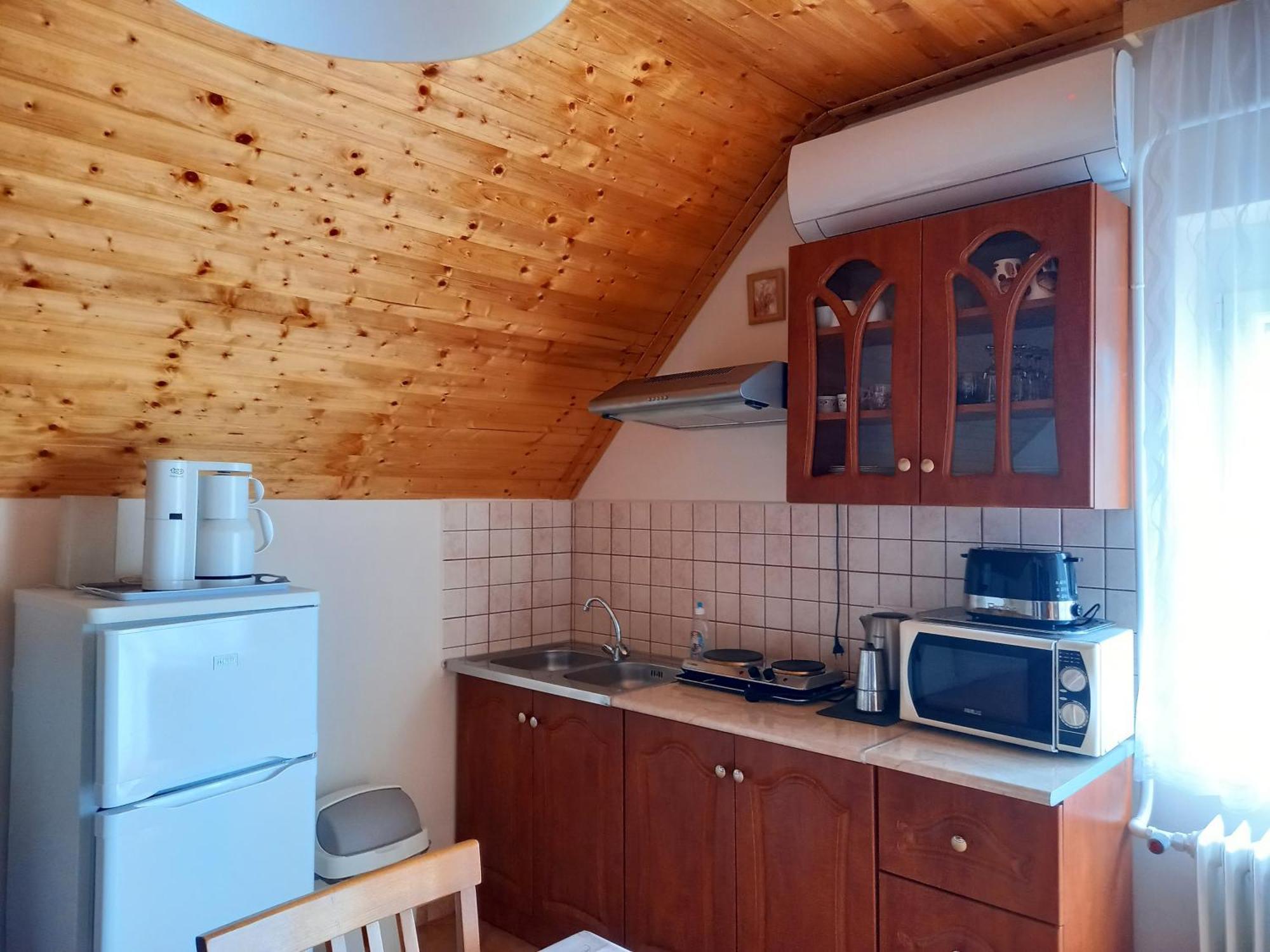Alfa Apartman Harkány Екстериор снимка